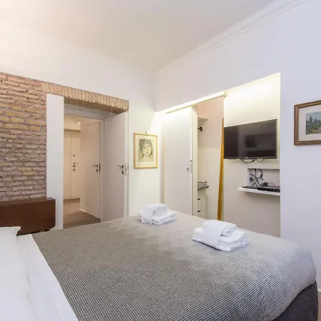 Apartment Madonna Dei Monti By Interhome